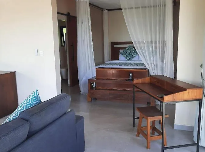 בית הארחה Blue Lagoon Baie Lazare (Mahe)